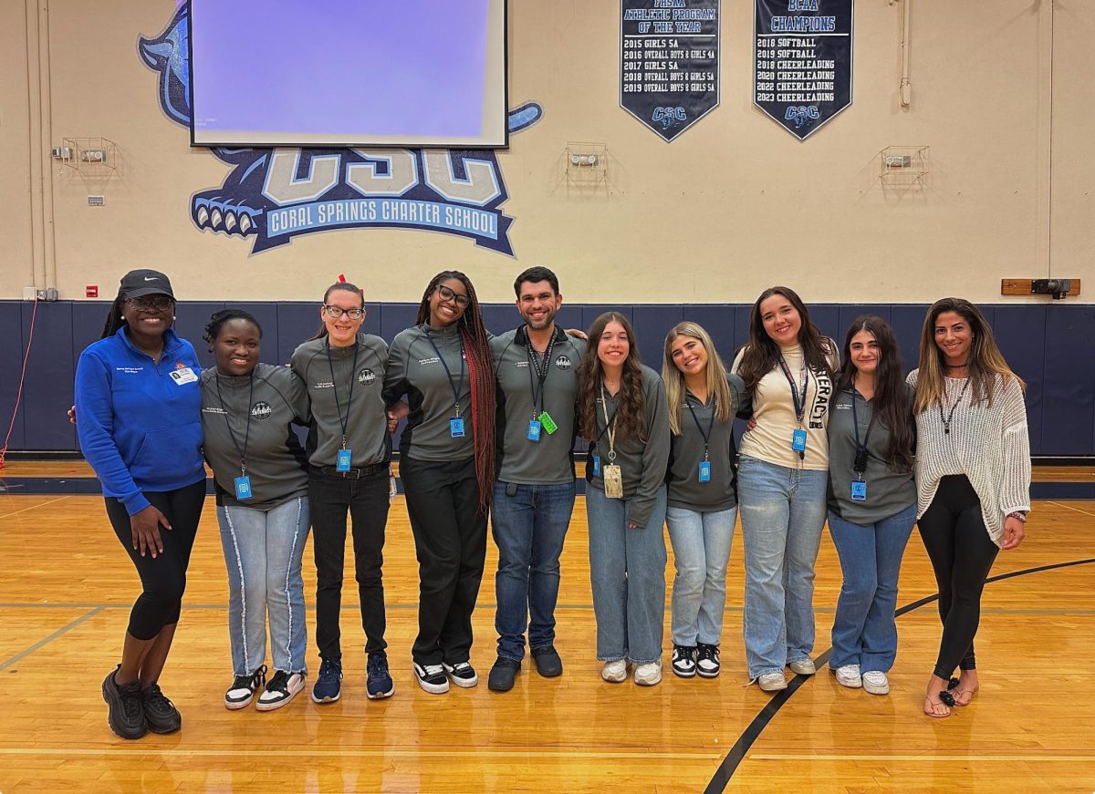 Interactive officers, vice mayor Nancy, and self healing coach Sivan at the assembly. 